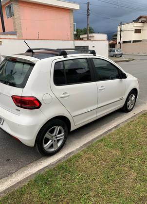 VOLKSWAGEN FOX 1.6 MSI HIGHLINE 16V FLEX 4P MANUAL VOLKSWAGEN FOX 1.6 MSI HIGHLINE 16V FLEX 4P MANUAL